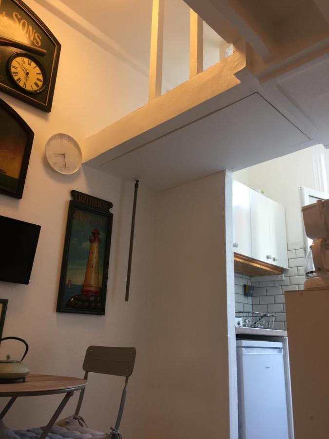 Studette Tiny House De L Eglise 12 M2 Apartment Ault Exterior photo